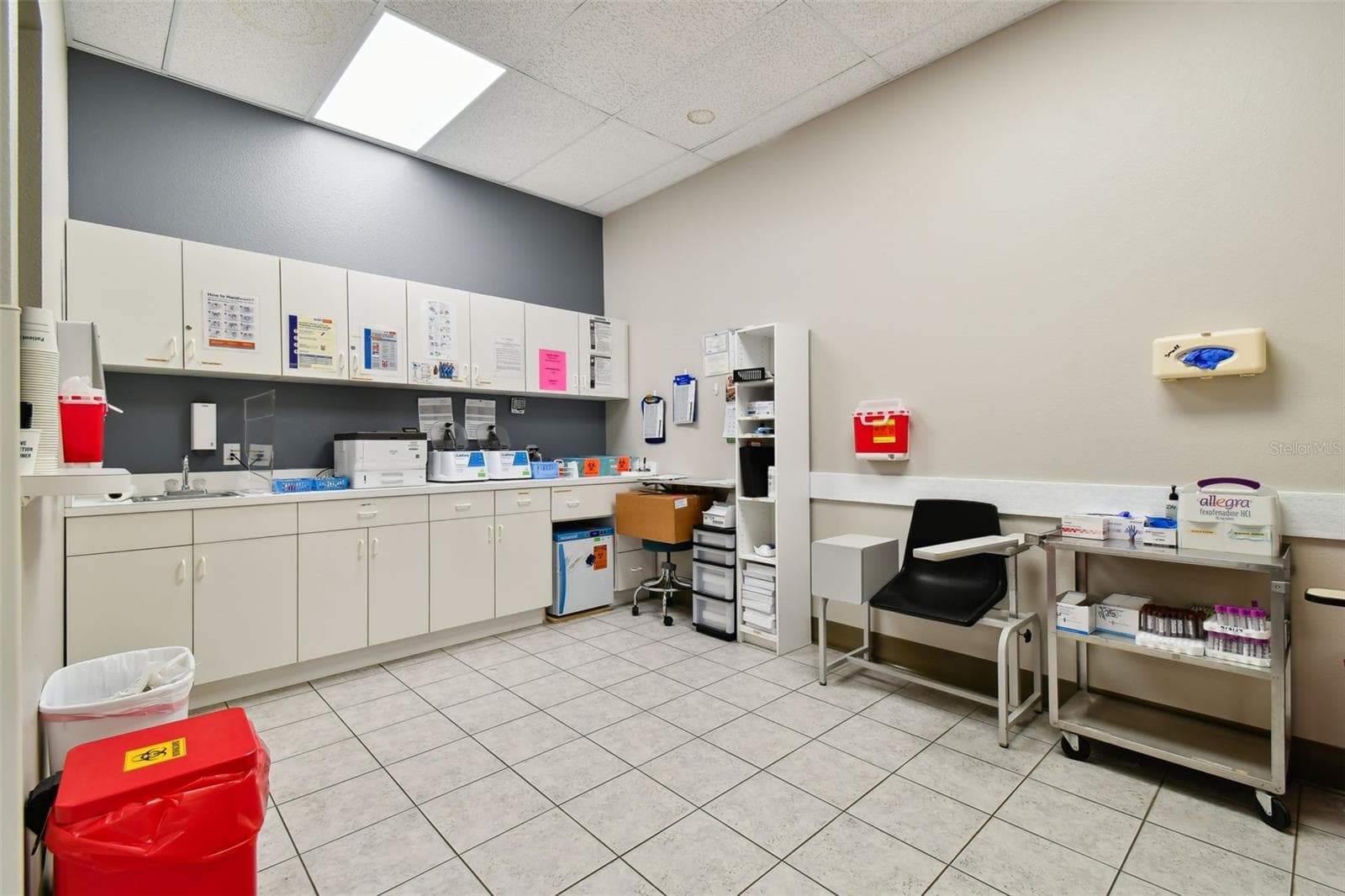 Treatment room - 772 CORTARO DR, SUN CITY CENTER