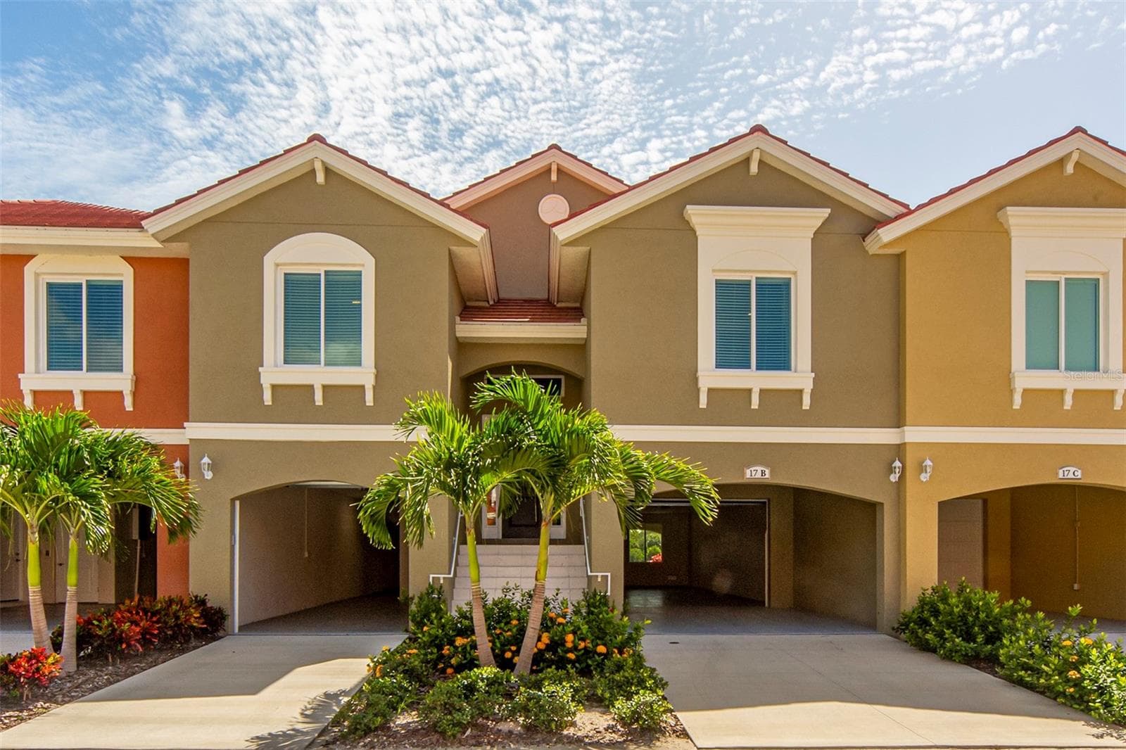 Villa at 17B FRANKLIN CT S, ST PETERSBURG, photo 2 of 26