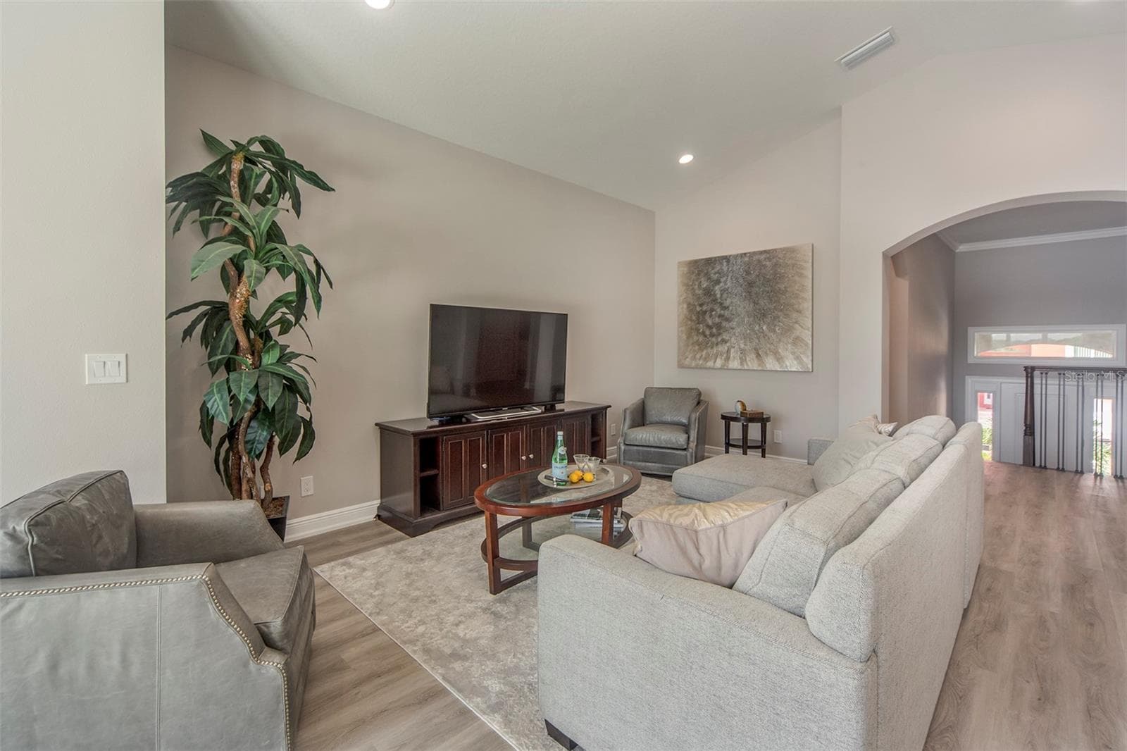 Villa at 17B FRANKLIN CT S, ST PETERSBURG, photo 5 of 26