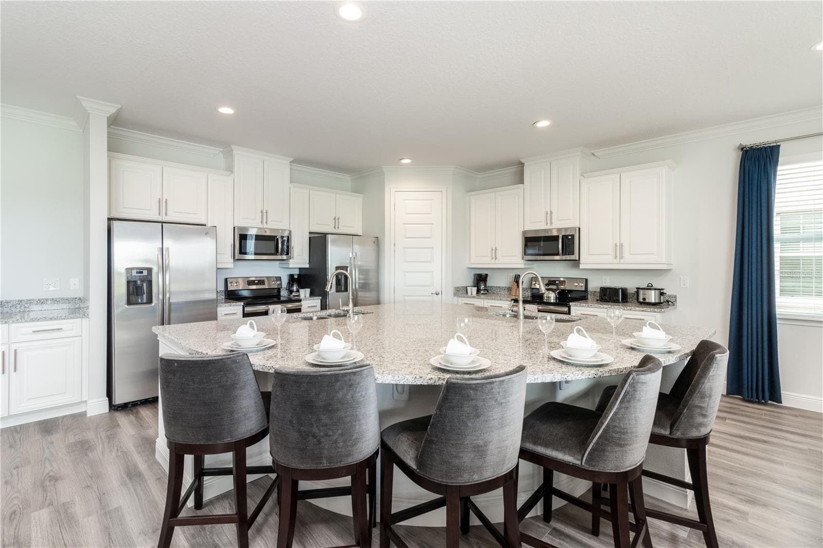 Single Family Residence at 1136 CASTLE PINES CT, REUNION, photo 42 of 58