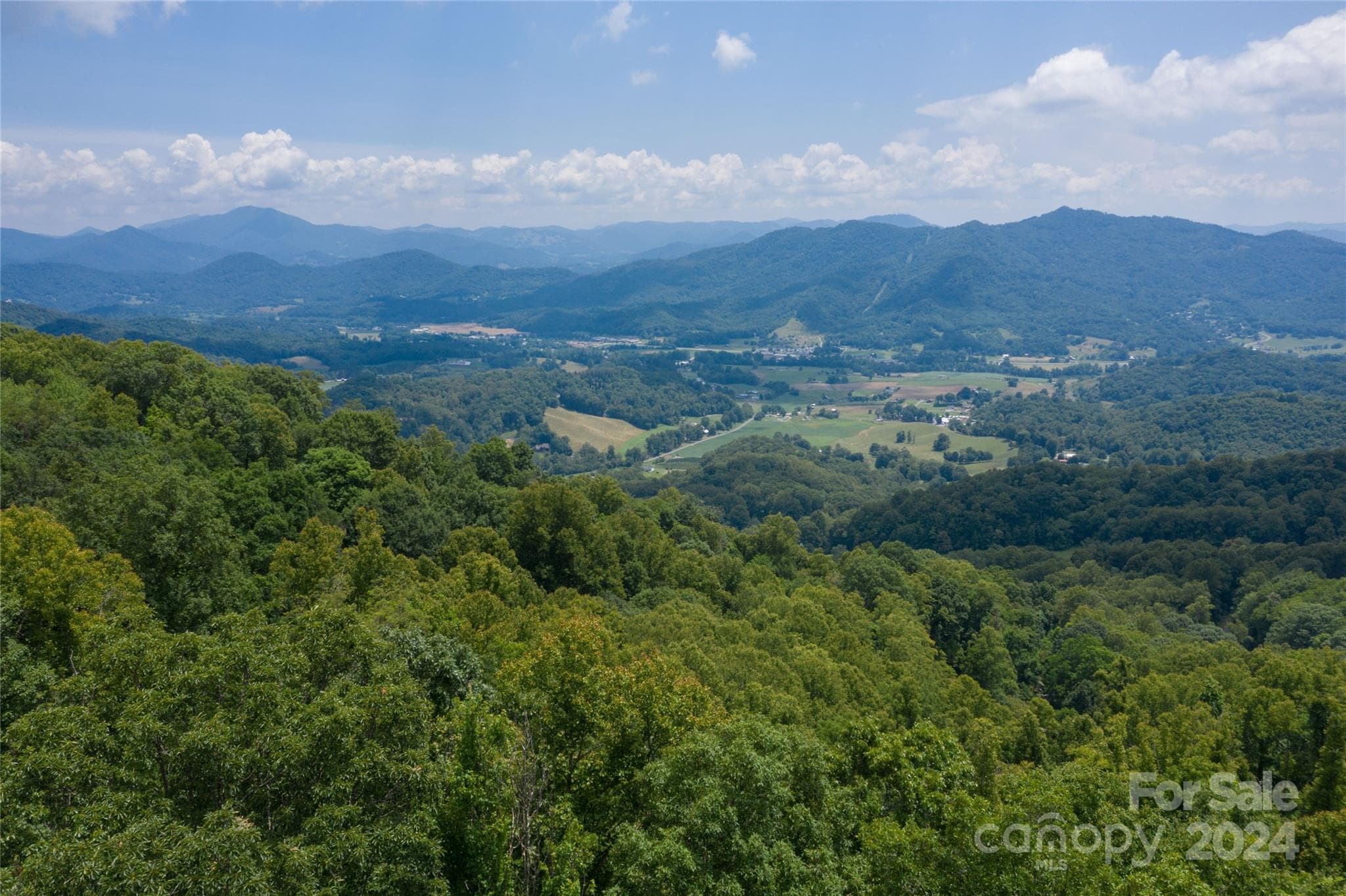 8 Lots Frontier Way