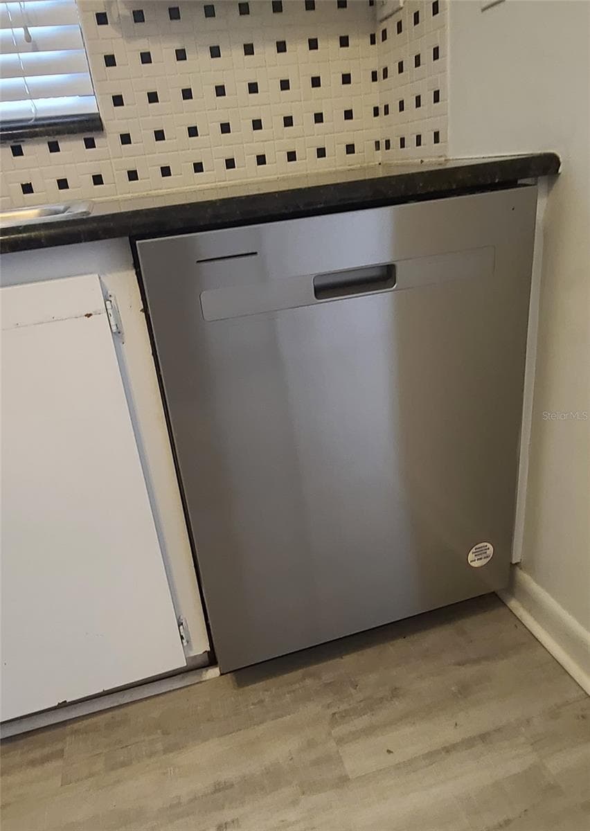 DishWasher New - 101 LAKE AVE NE #222, LARGO