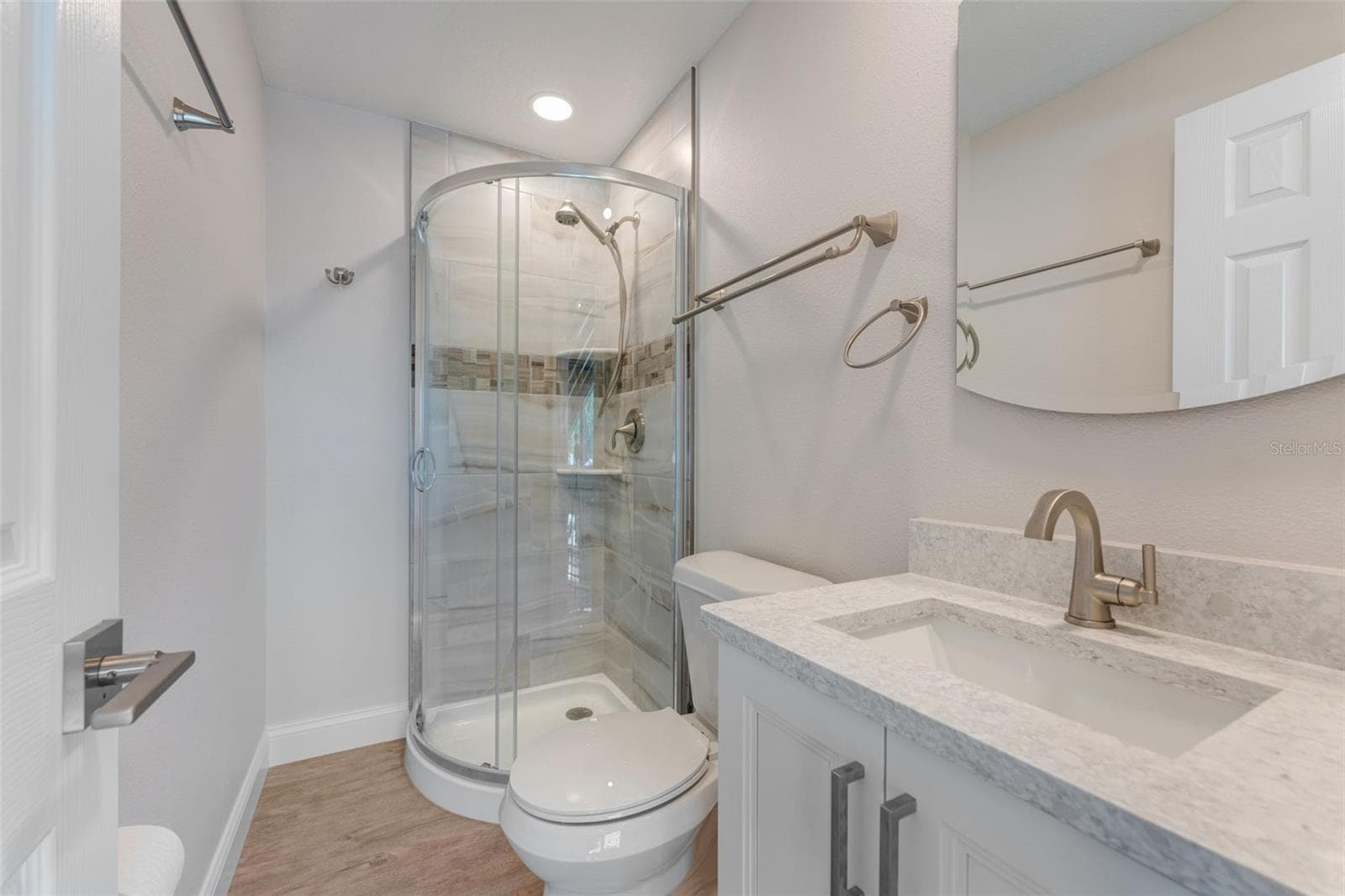 bath upstairs - 3502 BAHIA VISTA ST, SARASOTA
