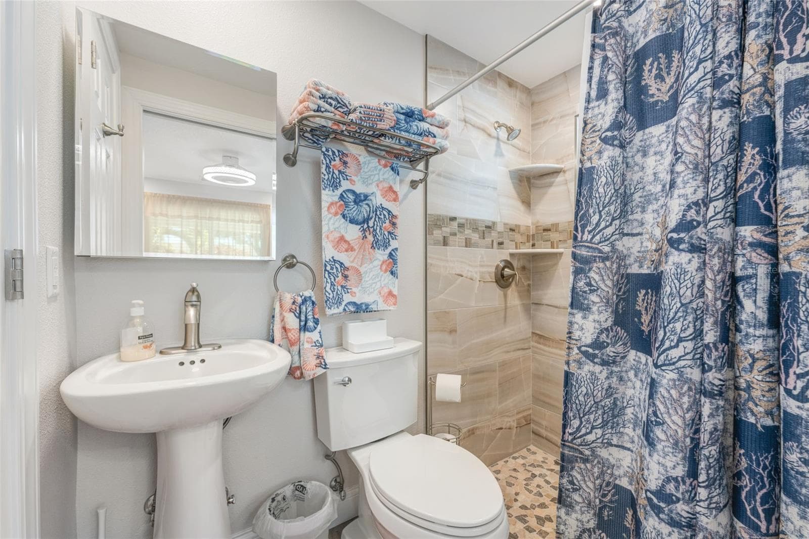 1207 Hines primary bath - 3502 BAHIA VISTA ST, SARASOTA