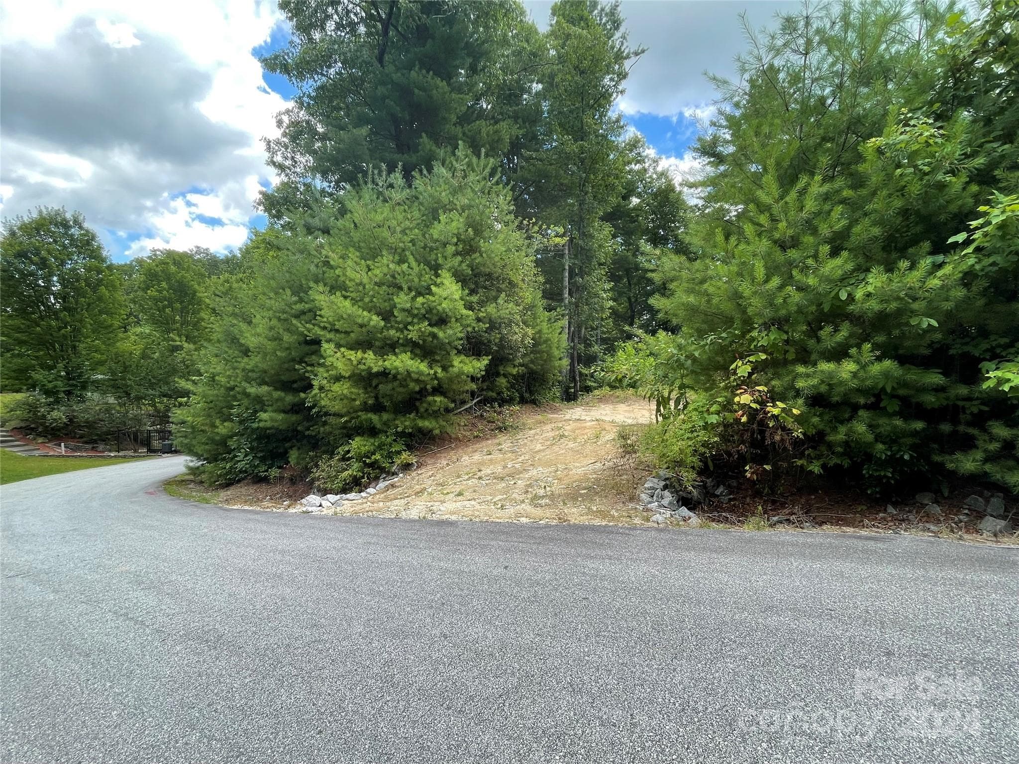Lot at 00 Willow Run Lane, Zirconia, photo 4 of 19