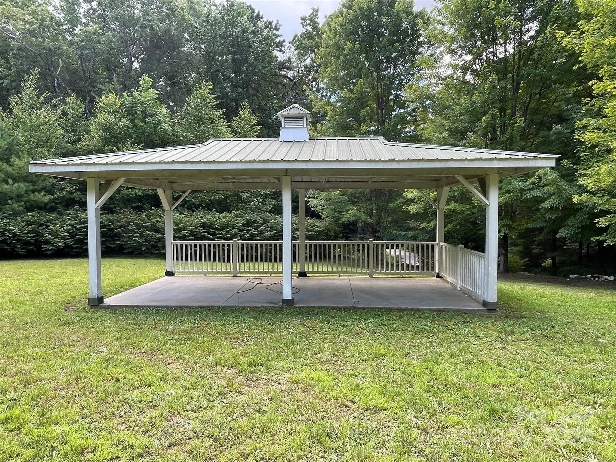 Community Pavillion - 00 Willow Run Lane, Zirconia