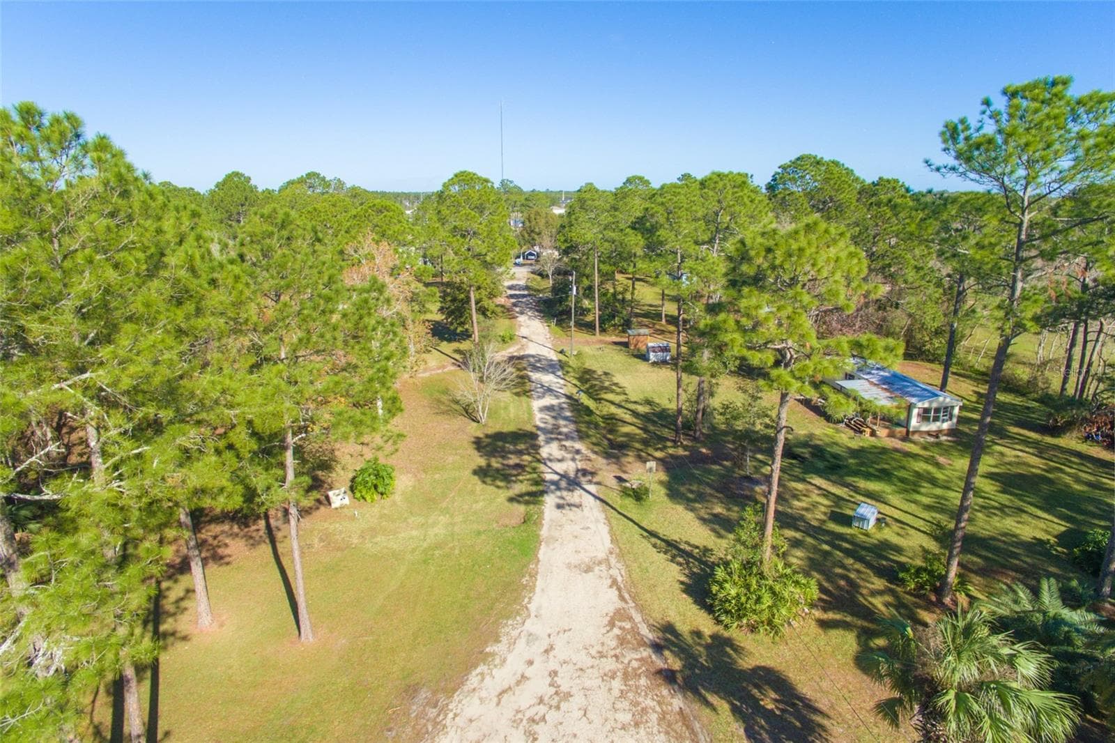 1211 CYPRESS RD