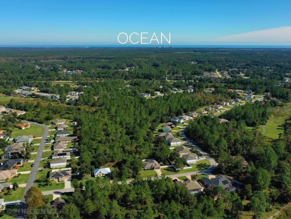 close to everything - 37 LEIGHTON LN, PALM COAST