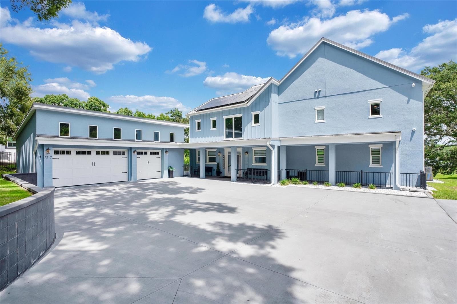 1317 SPRING LAKE TER