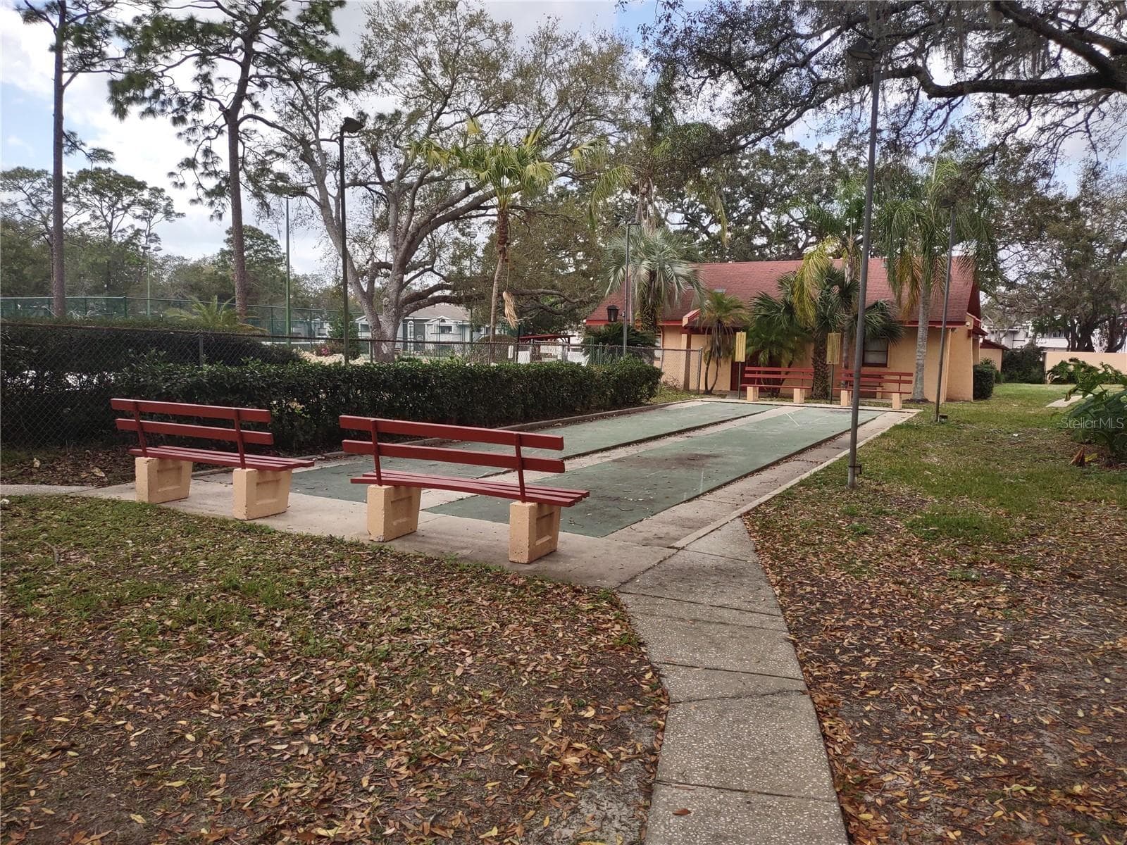 Shuffleboard - 2860 N POWERS DR #133, ORLANDO