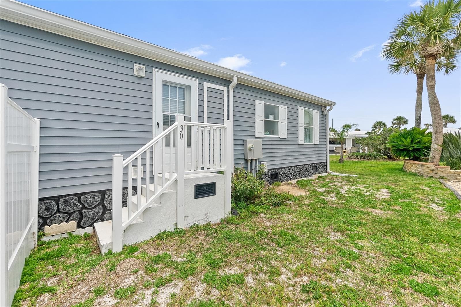 Manufactured Home at 30 WINDWARD DR, FLAGLER BEACH, photo 7 of 51