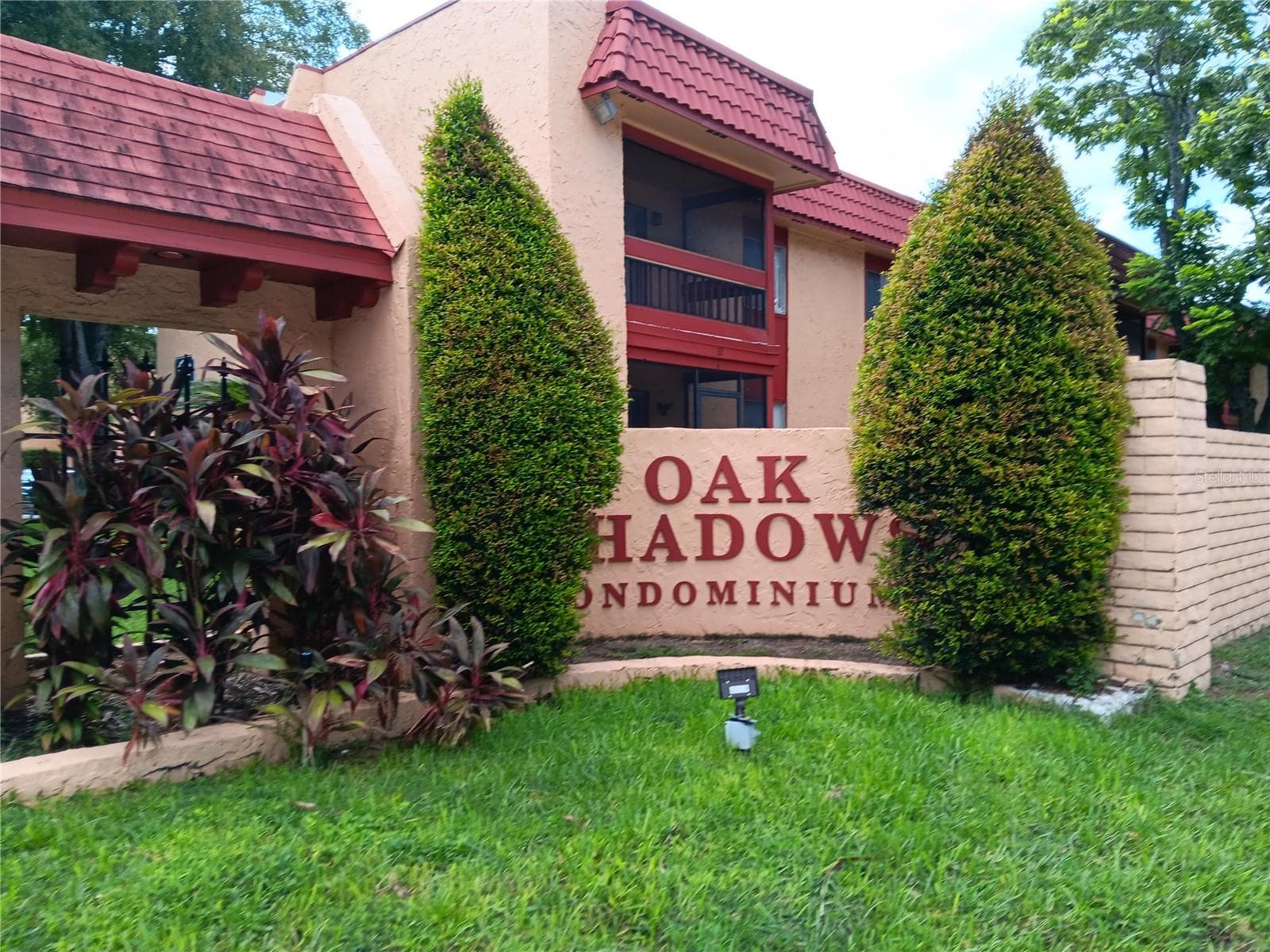 Community Entrance - 2860 N POWERS DR #133, ORLANDO