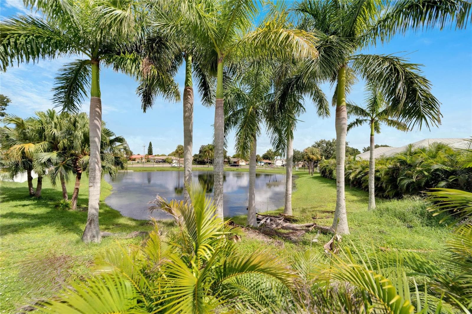 Single Family Residence at 567 BIMINI BAY BLVD, APOLLO BEACH, photo 65 of 86