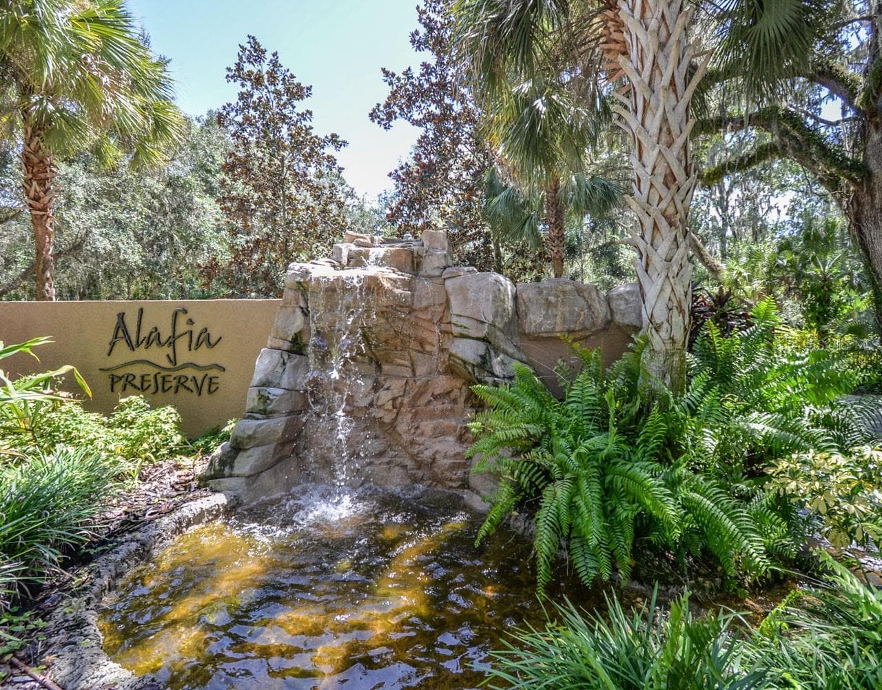 4808 RAMBLING RIVER RD