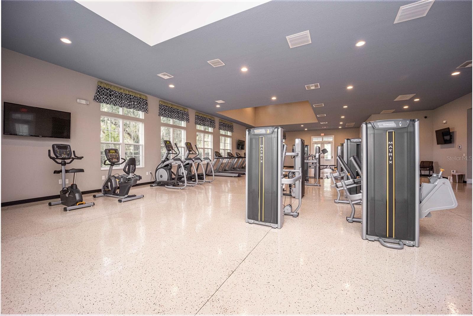 GYM - 10611 GRAND OAKS BLVD, OXFORD
