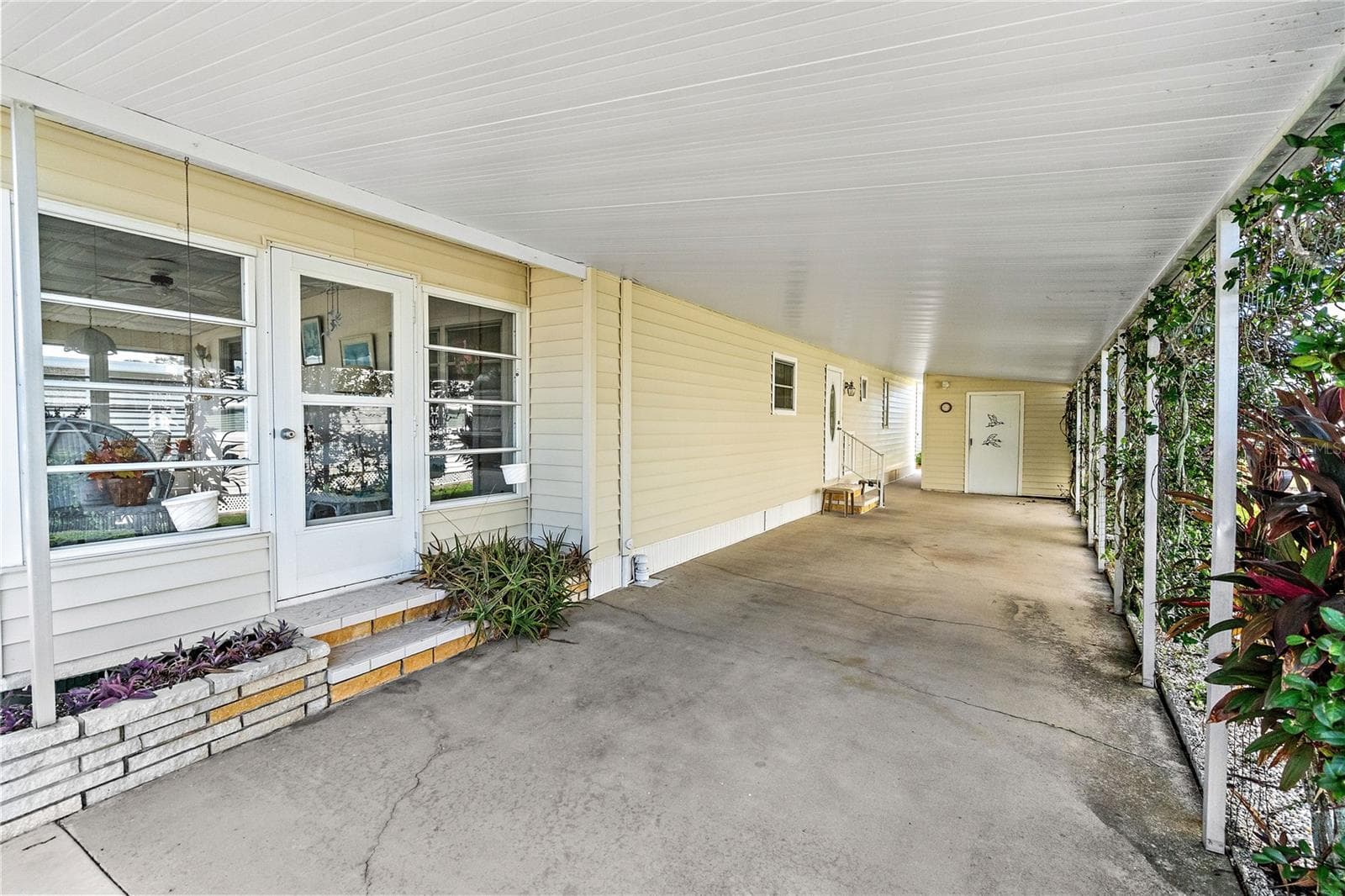 Mobile Home at 3410 SPANISH OAK TER, SARASOTA, photo 33 of 47