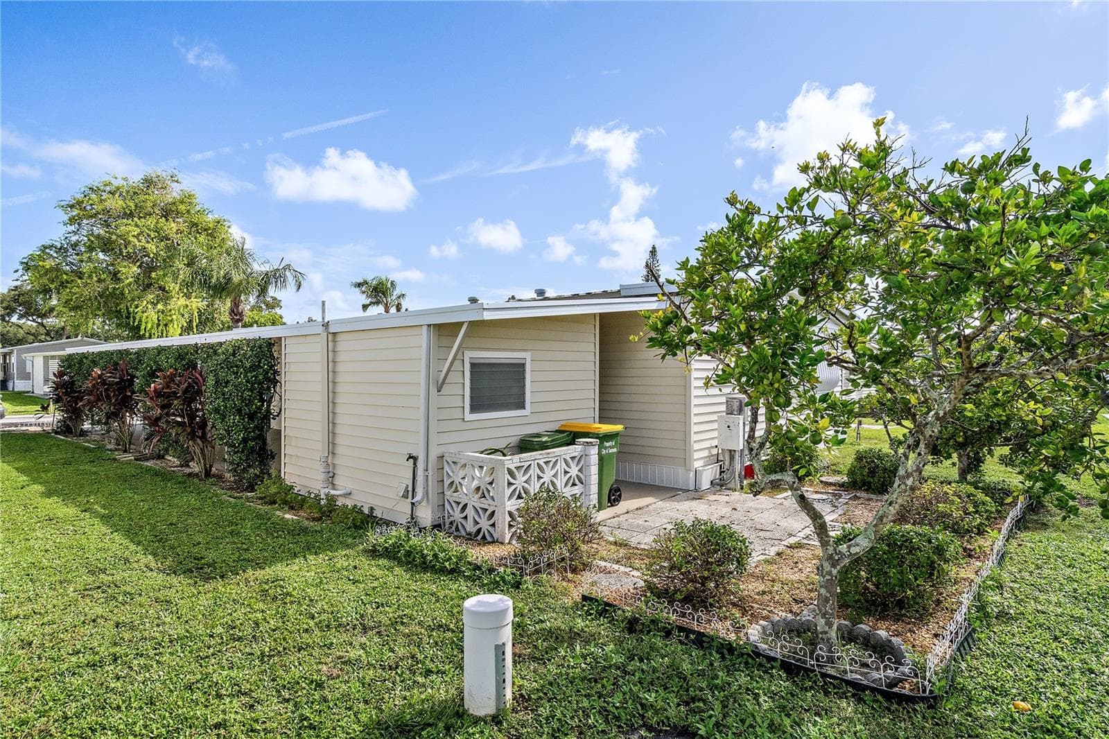 Mobile Home at 3410 SPANISH OAK TER, SARASOTA, photo 36 of 47