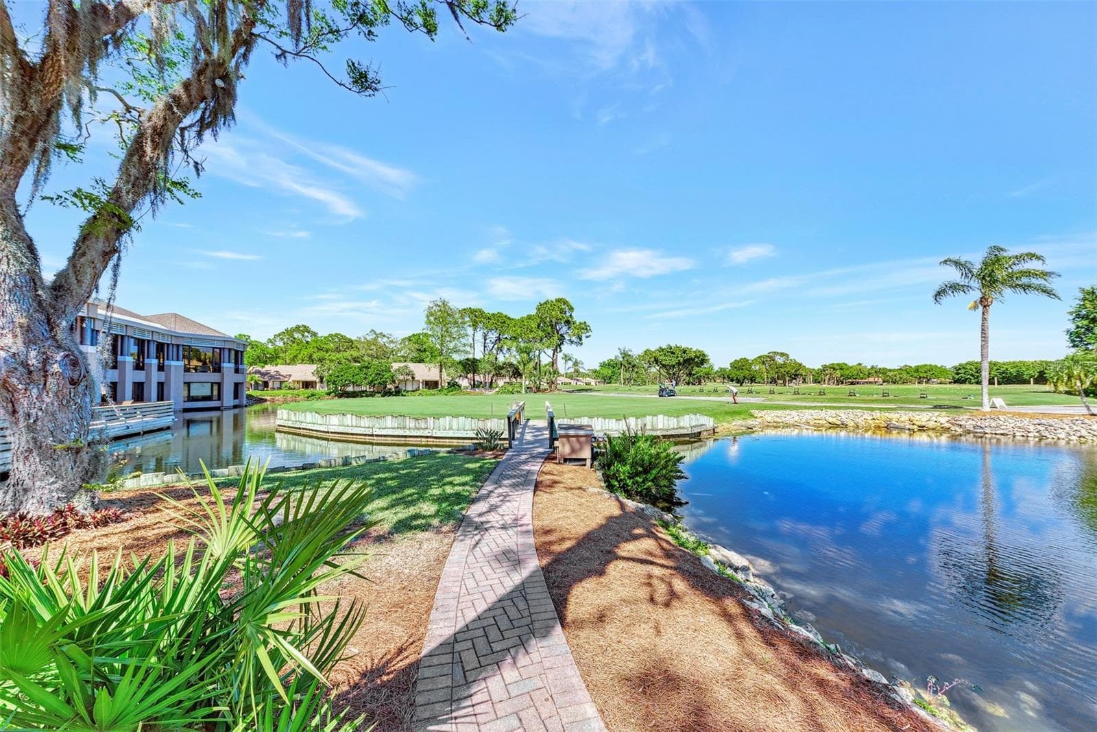 The Meadows Country Club - 5103 GREENCROFT RD, SARASOTA