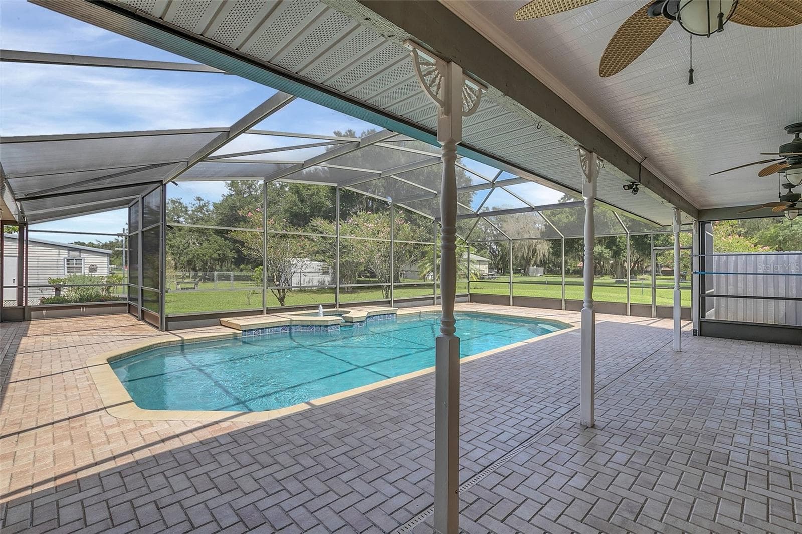 Back Patio - 4147 BOGGY CREEK RD, KISSIMMEE