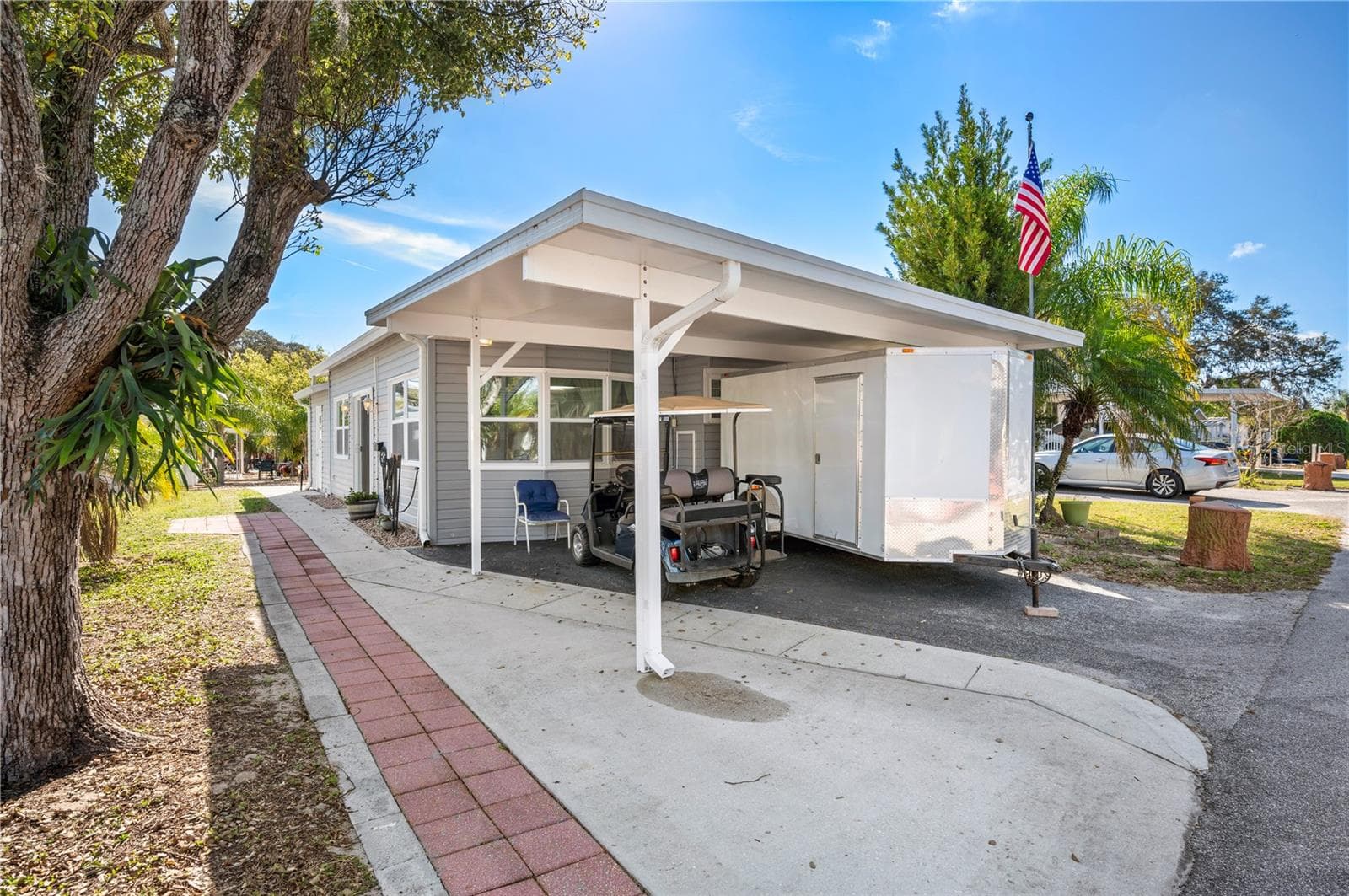 21 SILVERSIDES ST