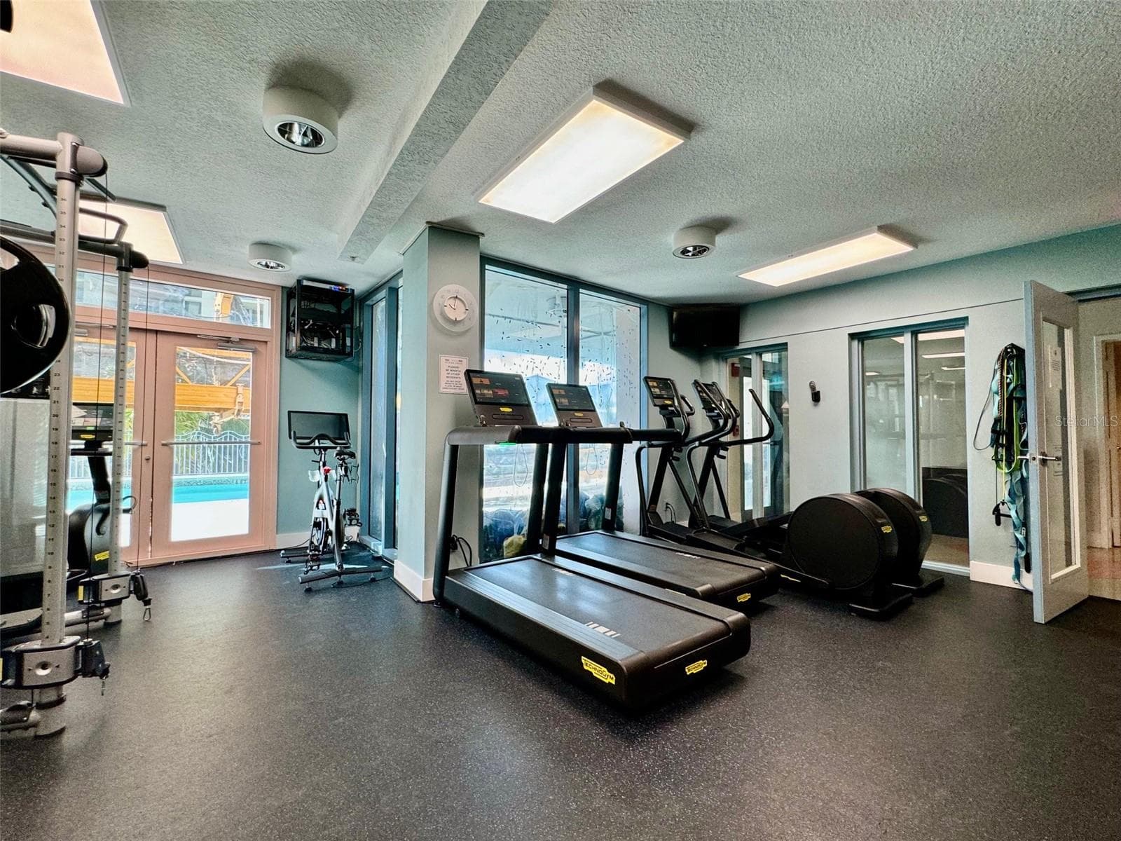 gym - 1500 OCEAN DR #905, MIAMI BEACH