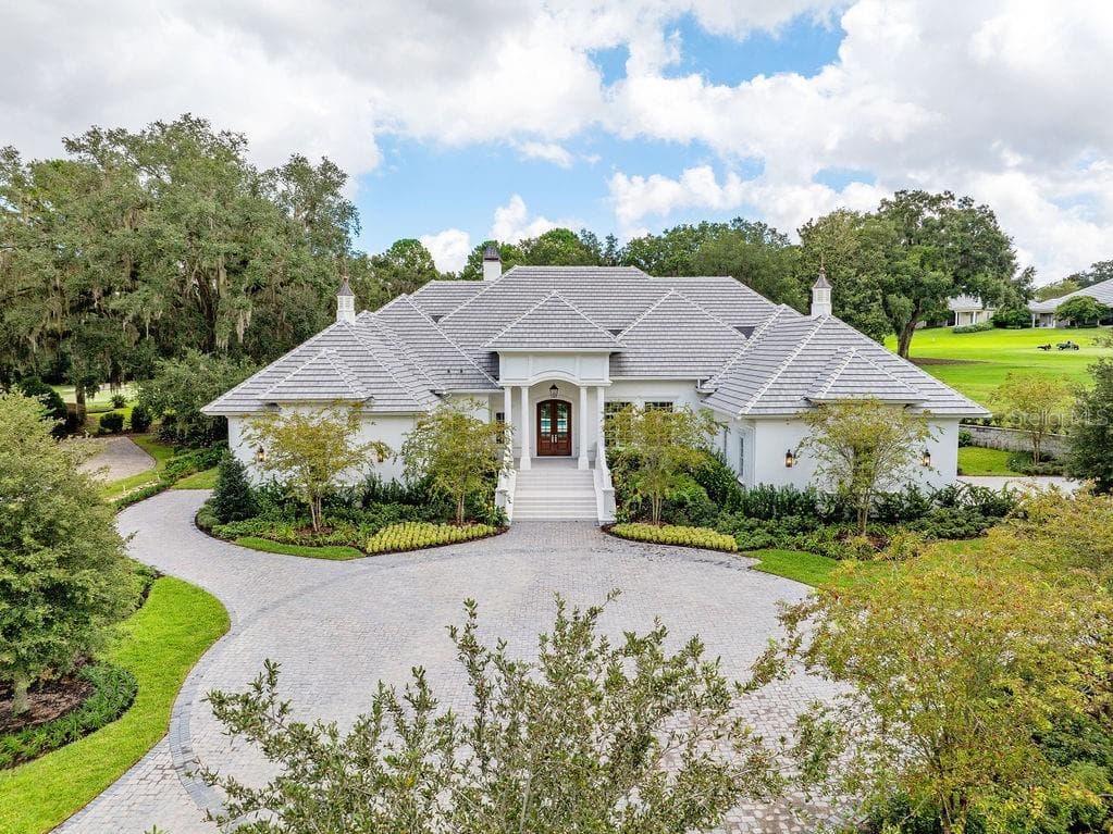 4015 NW 85TH TER
