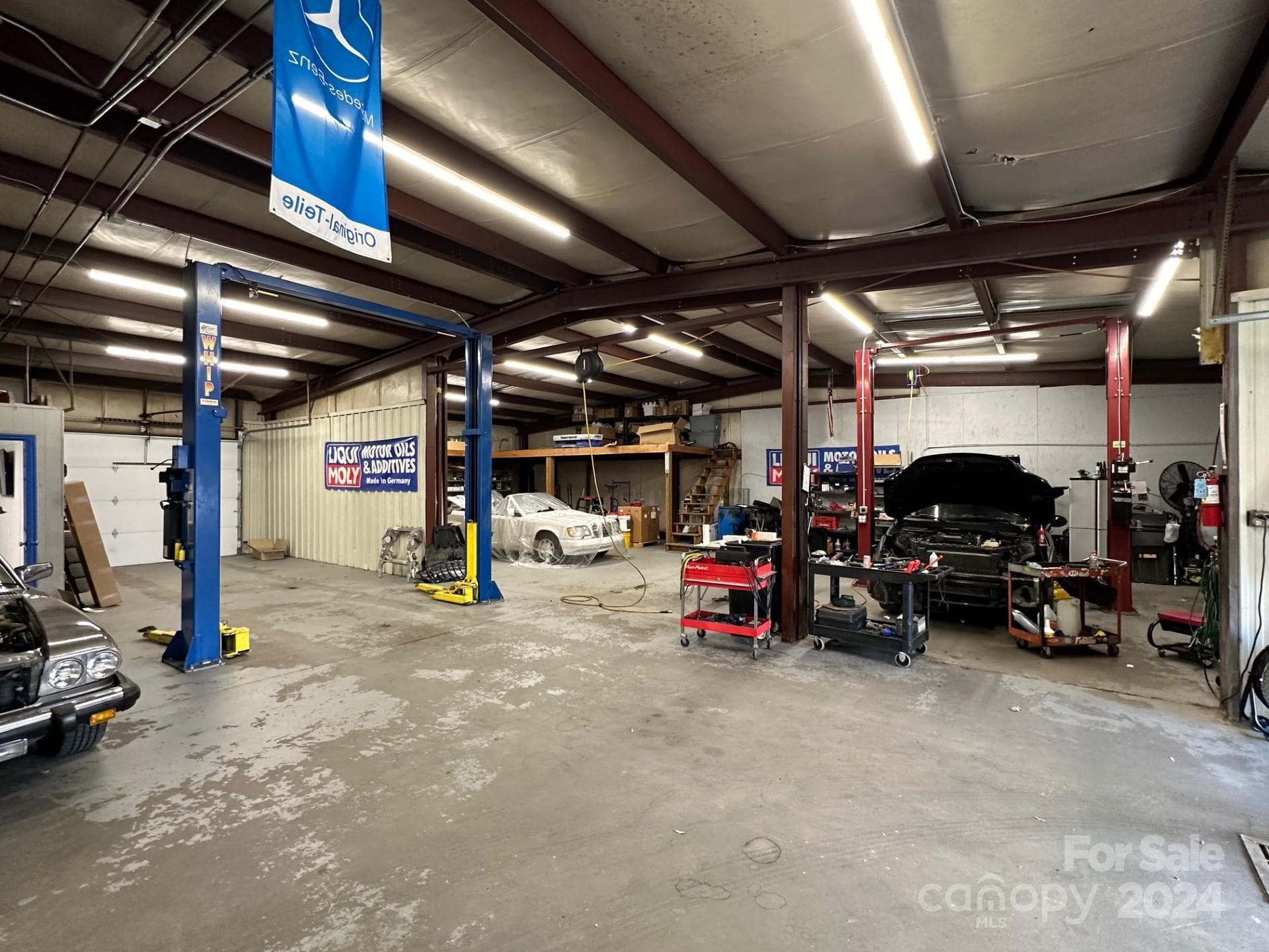 Showroom/Office at Statesville, photo 12 of 18