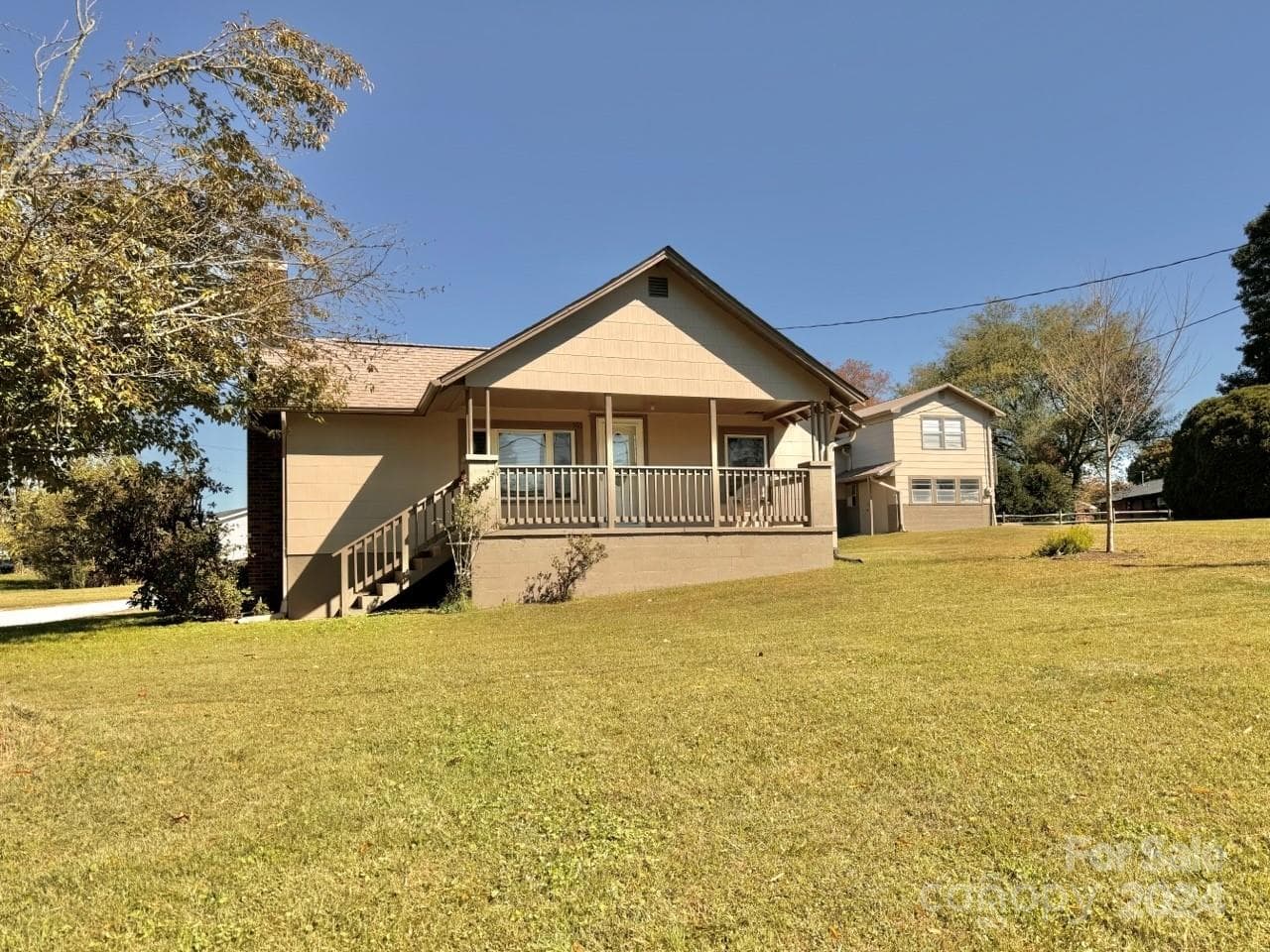 Front View - Brevard
