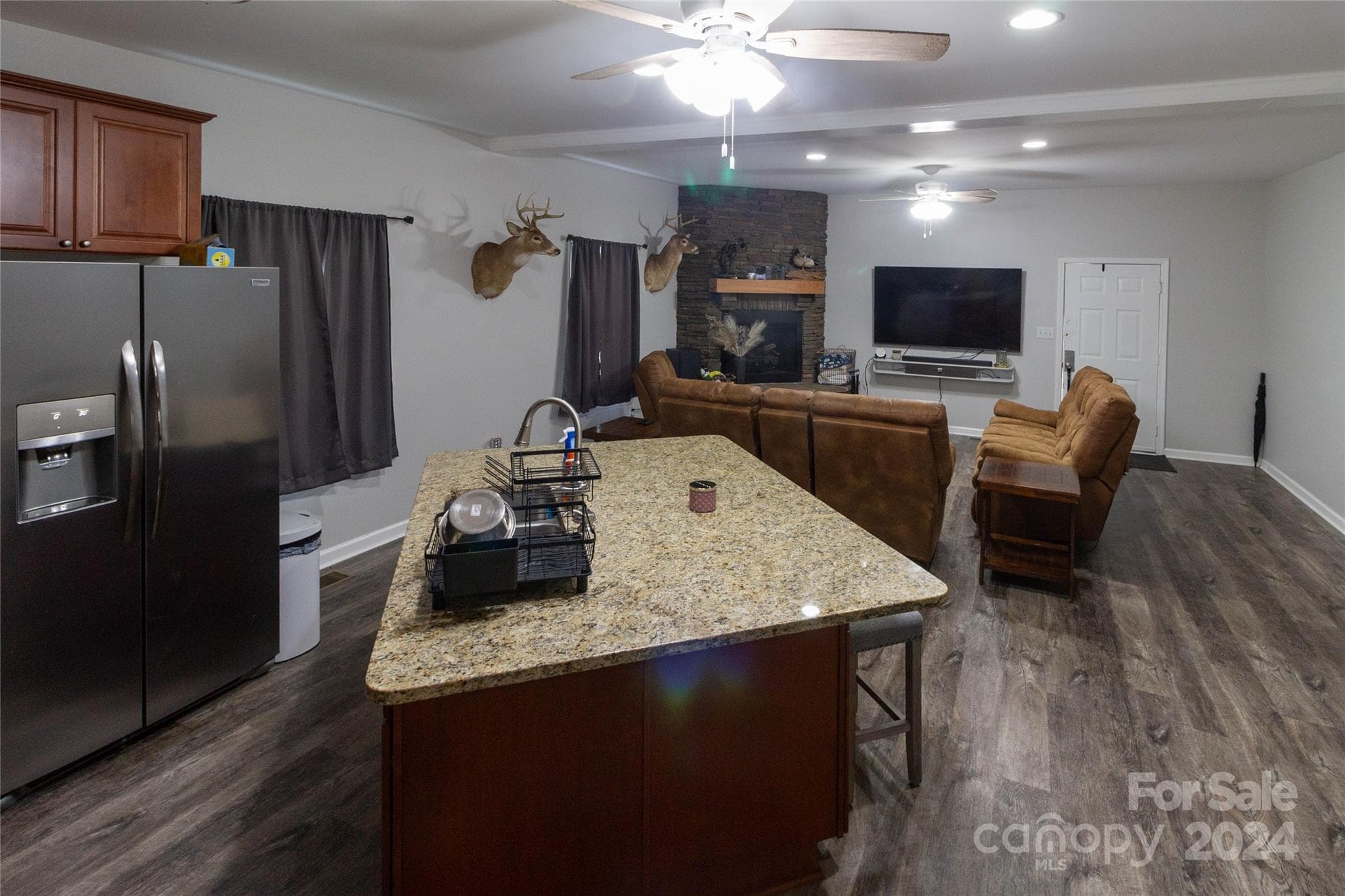 Single Family Residence at Kings Mountain, photo 6 of 27