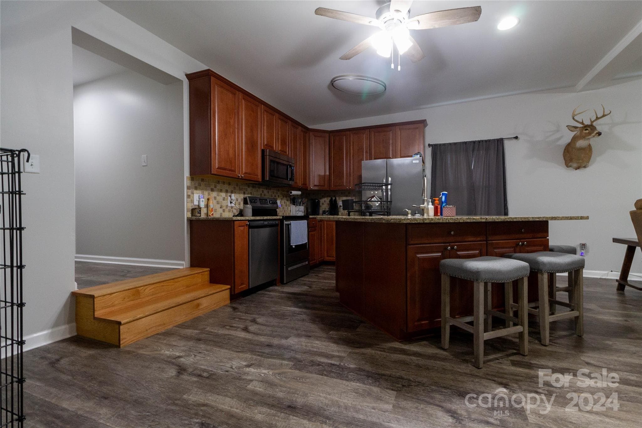 Single Family Residence at Kings Mountain, photo 18 of 27