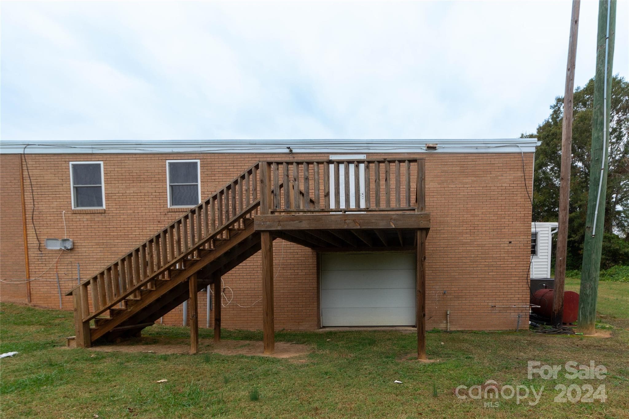 Single Family Residence at Kings Mountain, photo 25 of 27