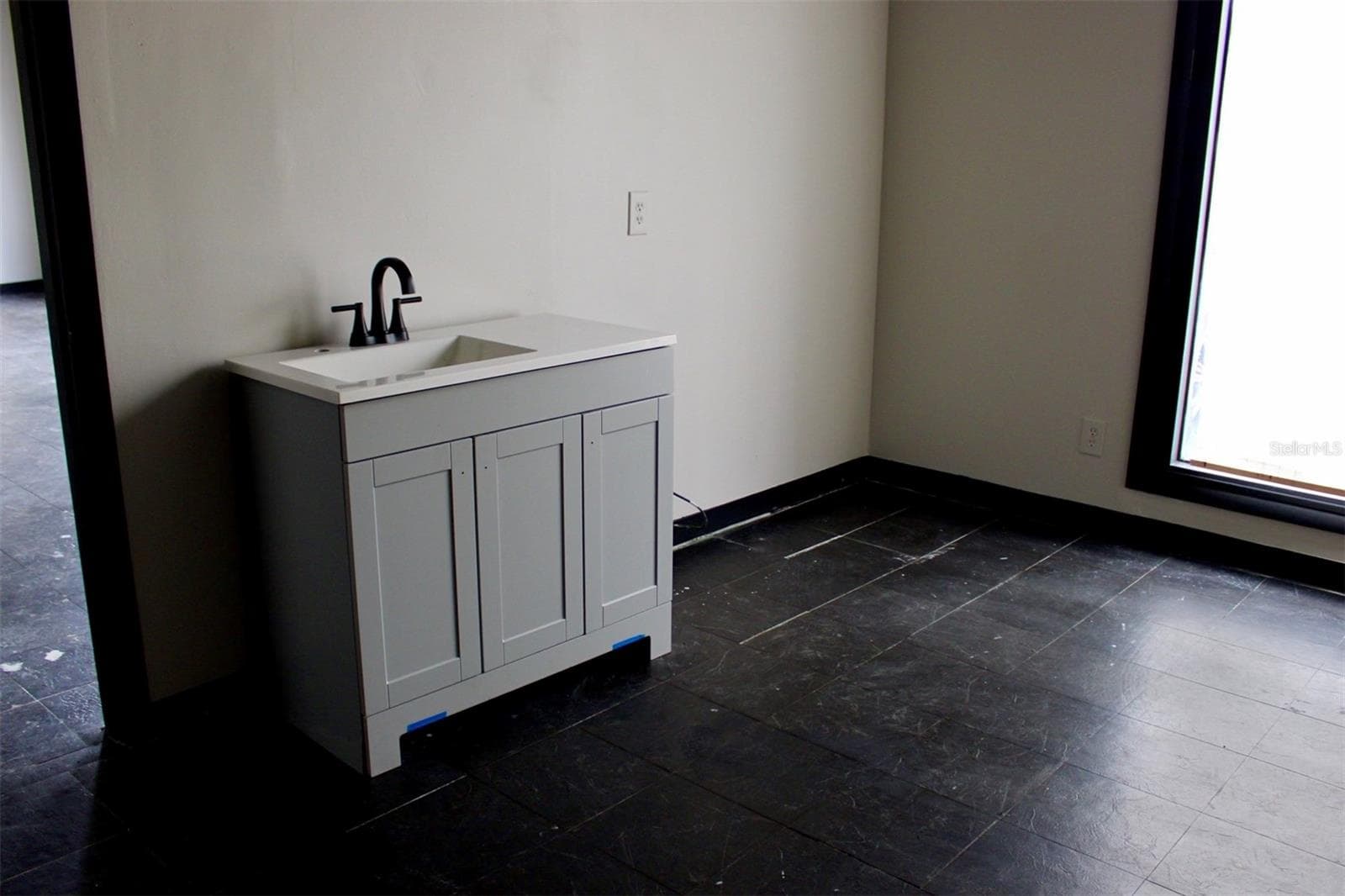 Office at 2300 S ORANGE BLOSSOM TRL, ORLANDO, photo 14 of 14