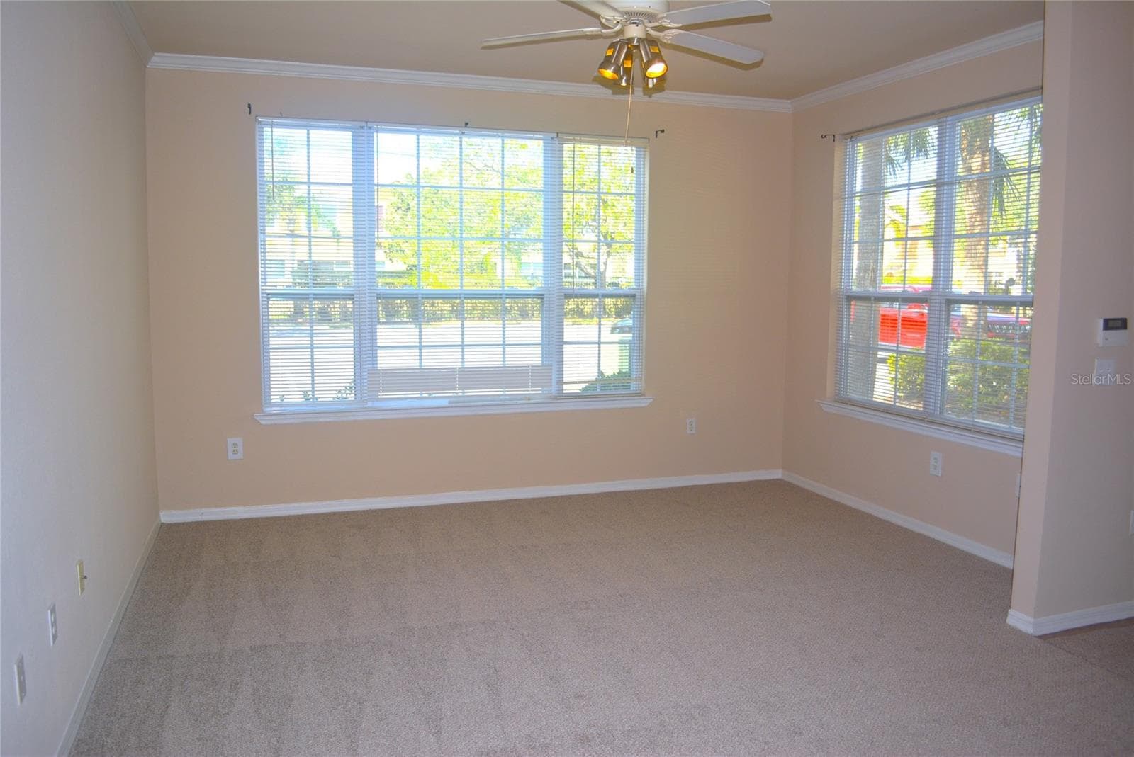 Living Room - 5701 SOLDIER CIR #104, SARASOTA
