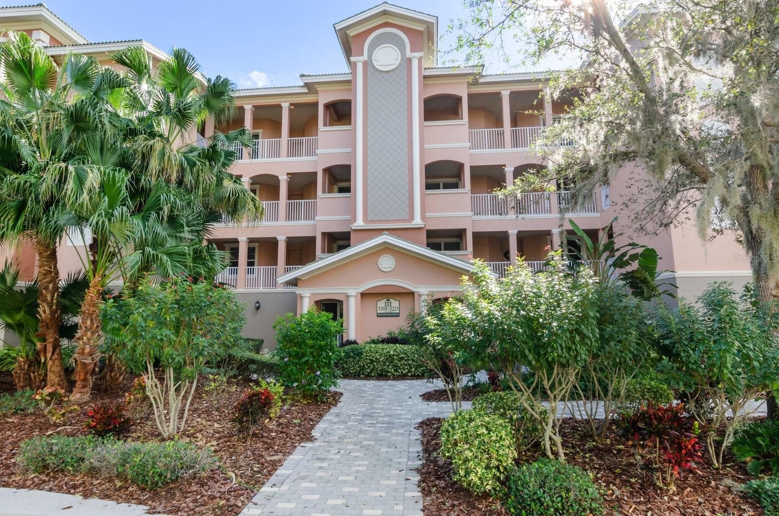 5209 MANORWOOD DR #3A