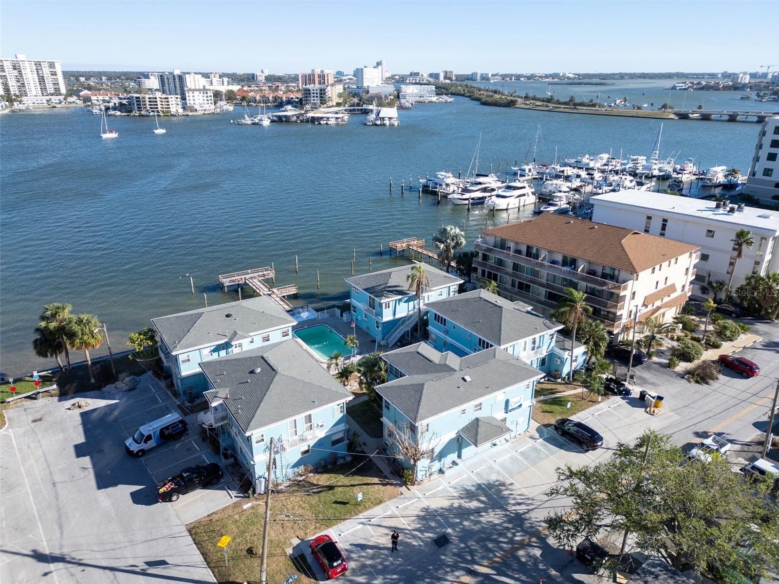 Condo - Hotel at 483 E SHORE DR #D4, CLEARWATER BEACH, photo 19 of 23