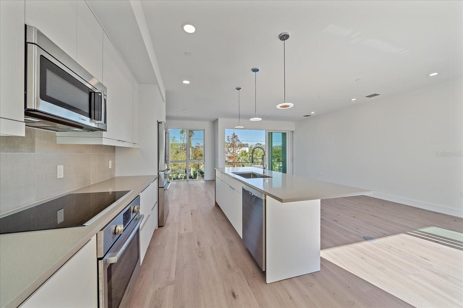 Townhouse at 1720 ALDERMAN ST, SARASOTA, photo 21 of 48