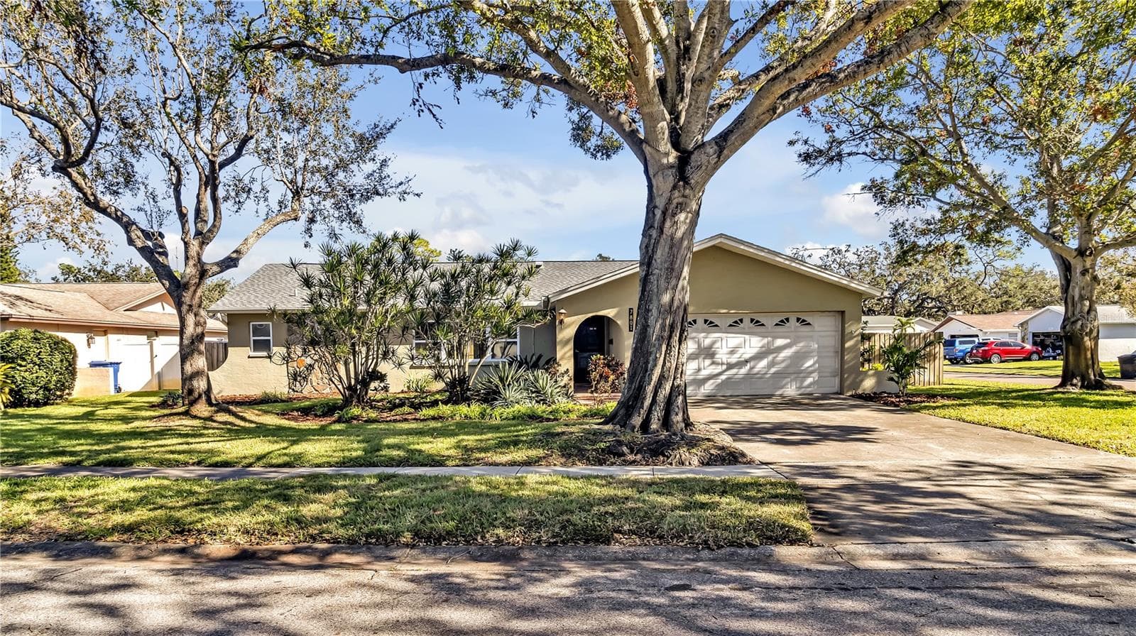 1892 SF, 3 Bedroom, 2 Full Bathroom, 2 Car Garage Fully Updated Home - 7801 17TH WAY N, ST PETERSBURG