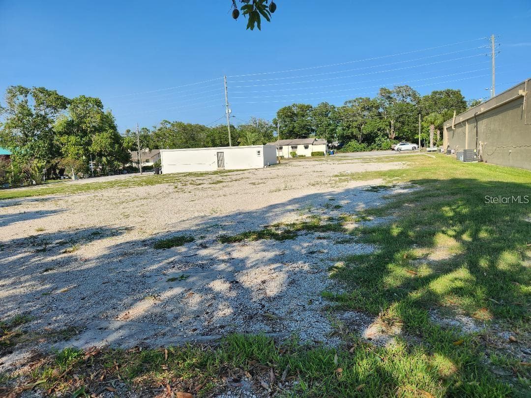 Retail at 1100 S MYRTLE AVE, CLEARWATER, photo 3 of 6