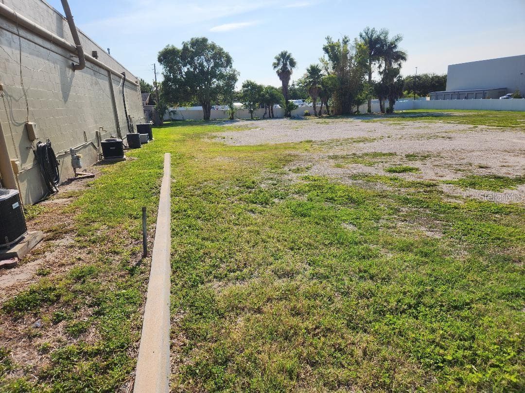 Retail at 1100 S MYRTLE AVE, CLEARWATER, photo 6 of 6