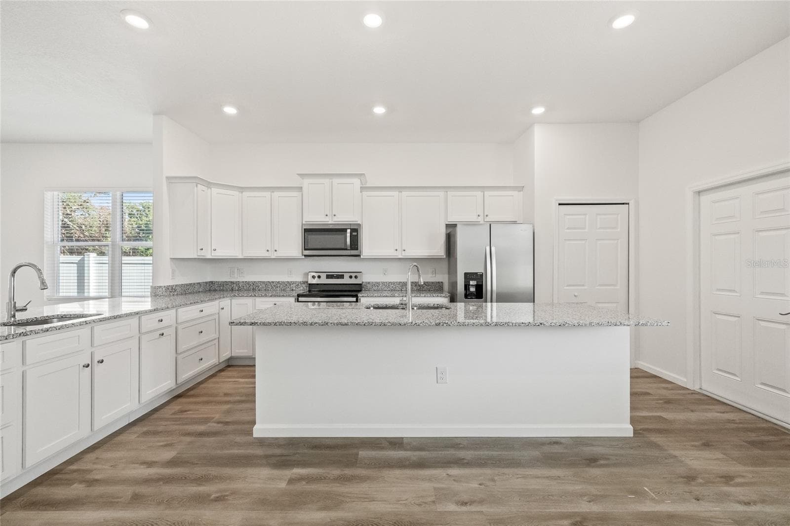 Single Family Residence at 3005 E 17TH AVE, TAMPA, photo 18 of 54