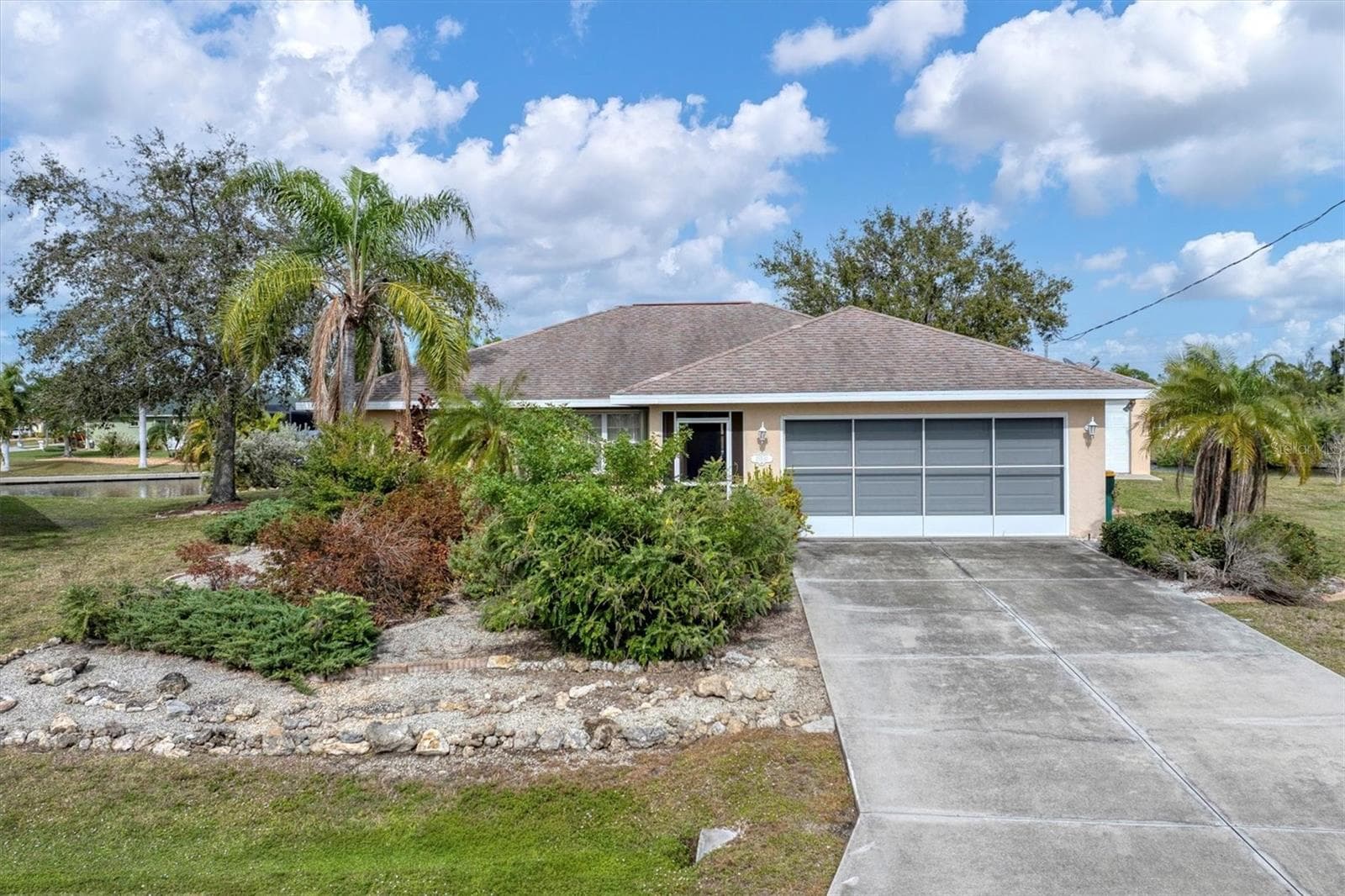 Single Family Residence at 15500 LONGVIEW RD, PORT CHARLOTTE, photo 5 of 42