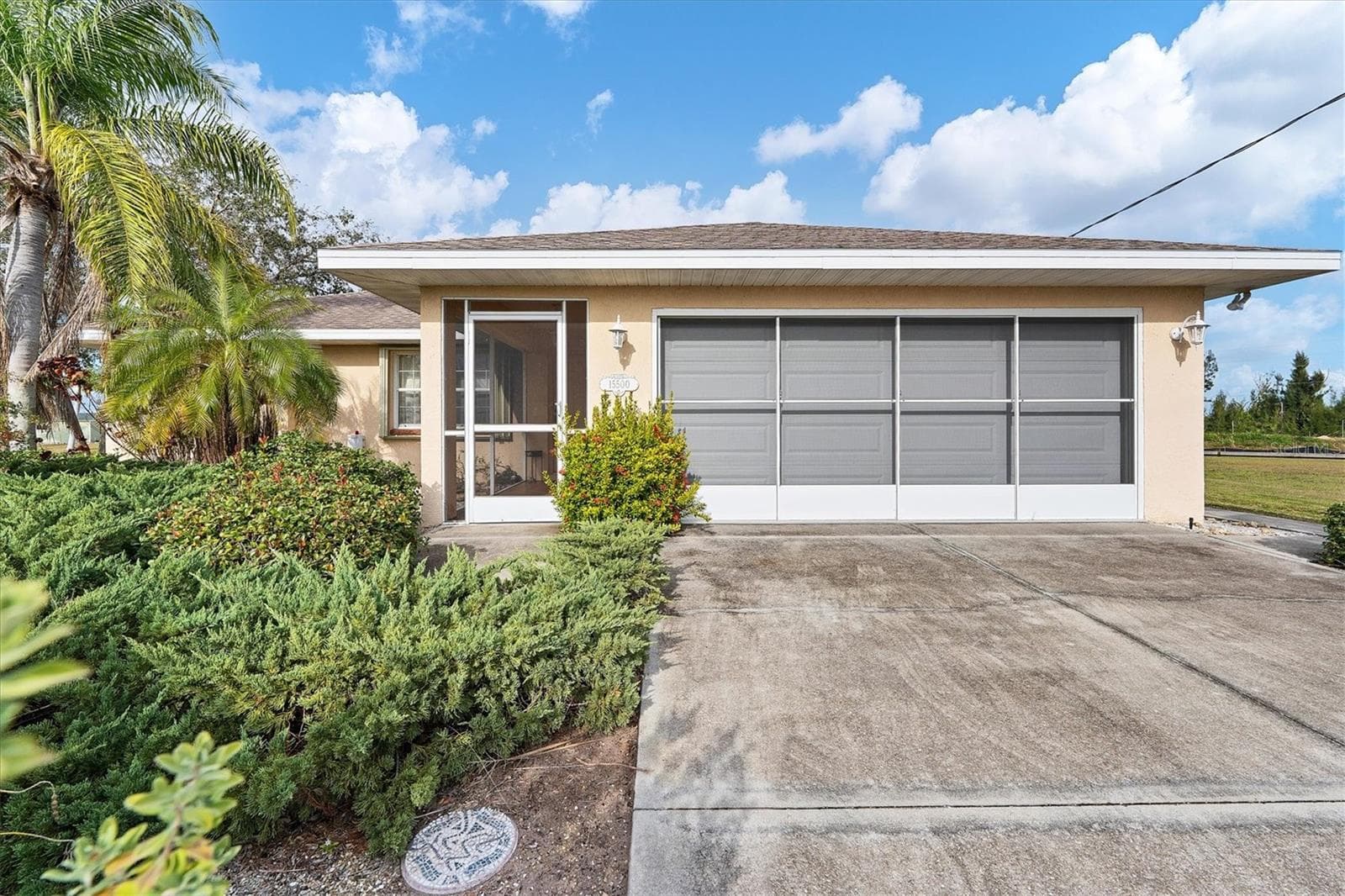 Single Family Residence at 15500 LONGVIEW RD, PORT CHARLOTTE, photo 7 of 42