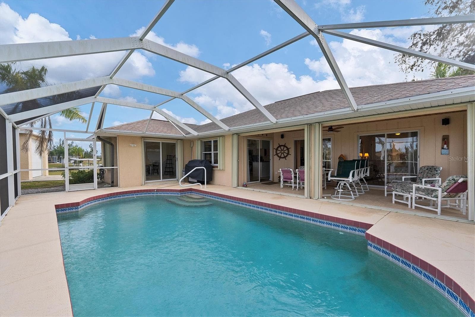 Single Family Residence at 15500 LONGVIEW RD, PORT CHARLOTTE, photo 35 of 42