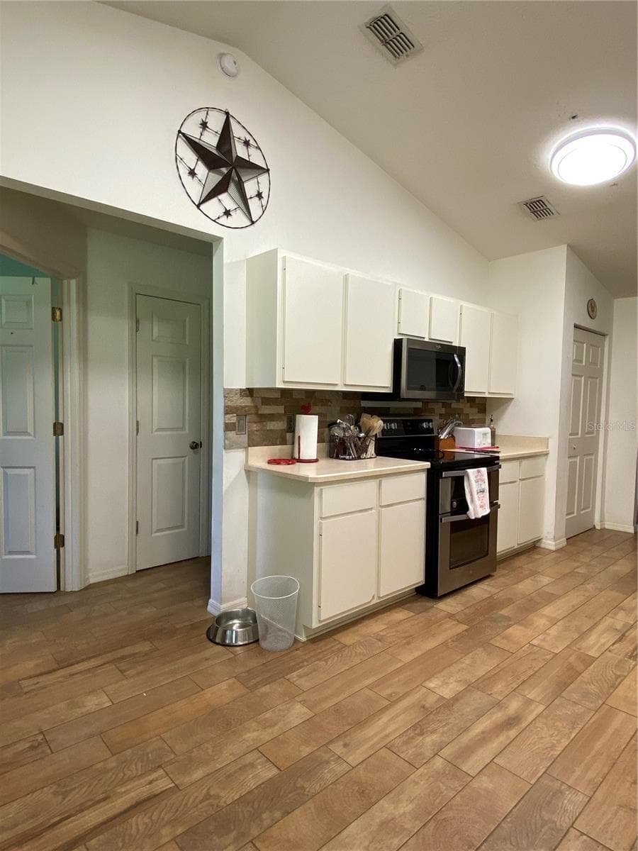 Single Family Residence at 1801 NE 77TH ST, OCALA, photo 11 of 23