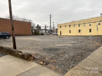 0 S Sterling Street S