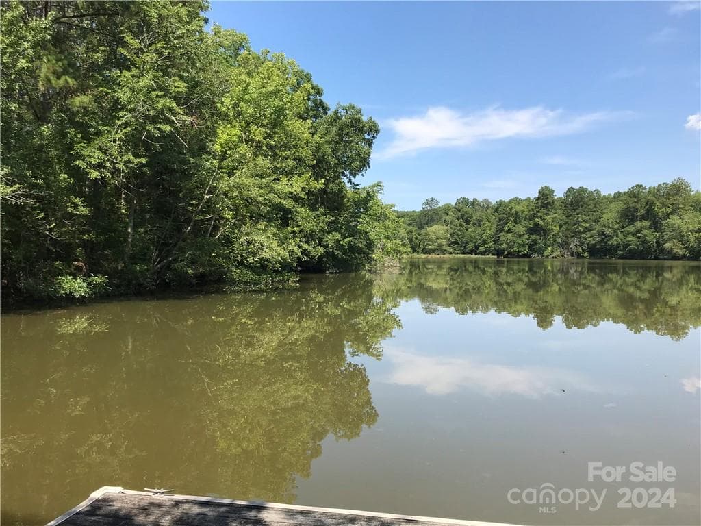 Lot at 2793 Catawba Road, Great Falls, photo 4 of 14