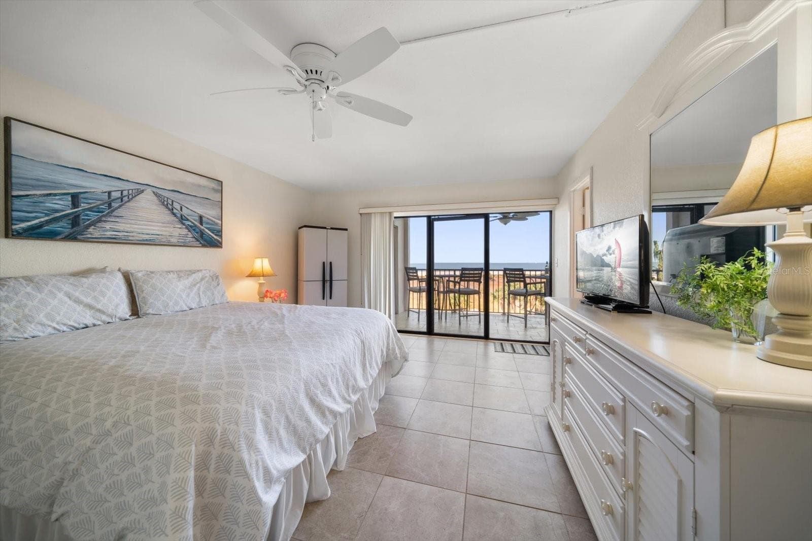 Condominium at 1230 GULF BLVD #402, CLEARWATER BEACH, photo 21 of 43
