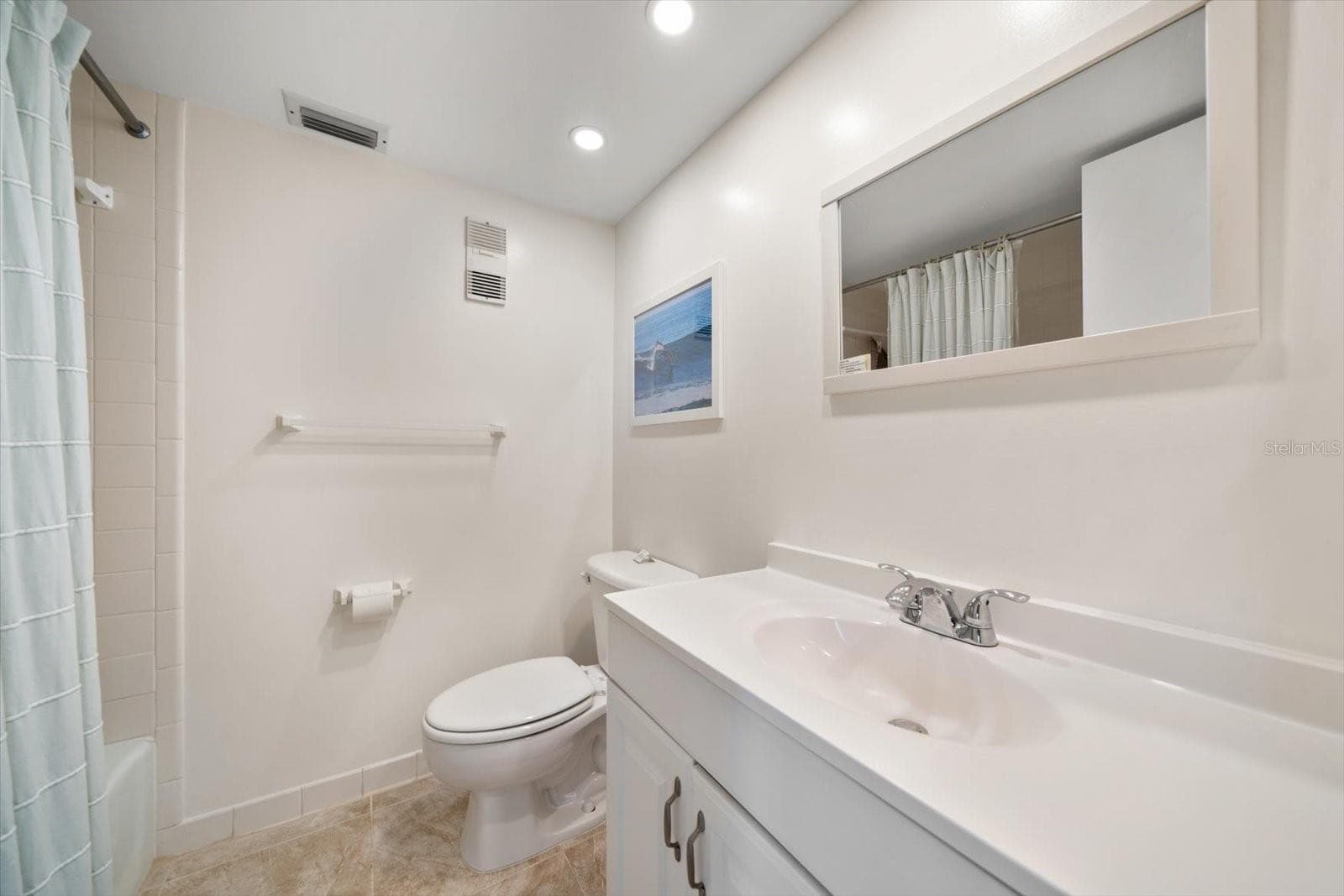 Condominium at 1230 GULF BLVD #402, CLEARWATER BEACH, photo 24 of 43