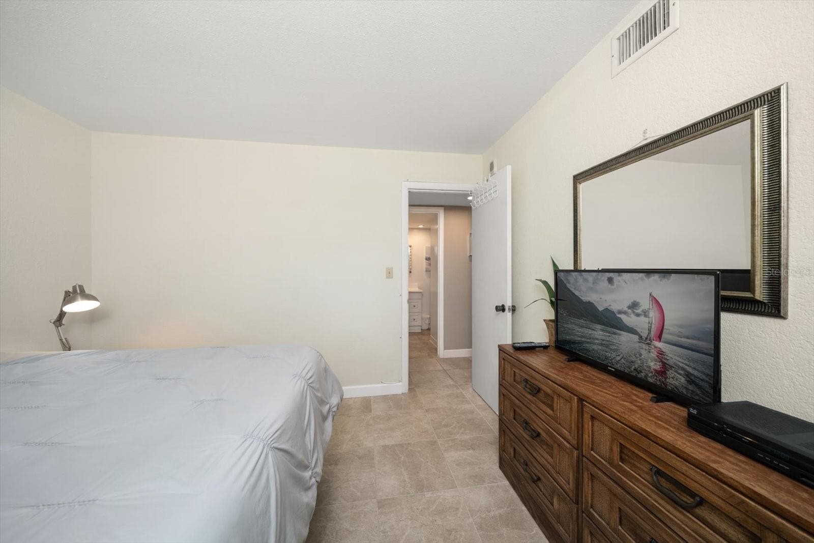 Condominium at 1230 GULF BLVD #402, CLEARWATER BEACH, photo 29 of 43