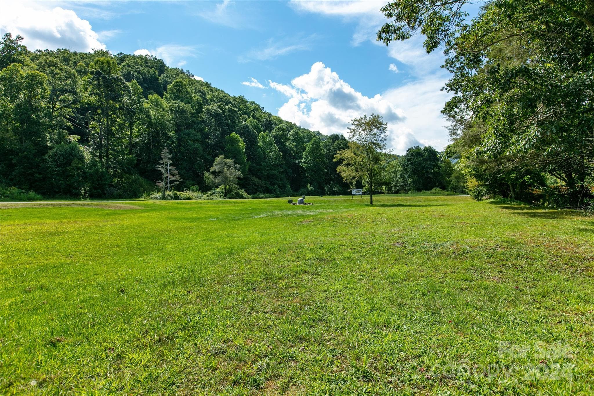 Lot at Canton, photo 3 of 4